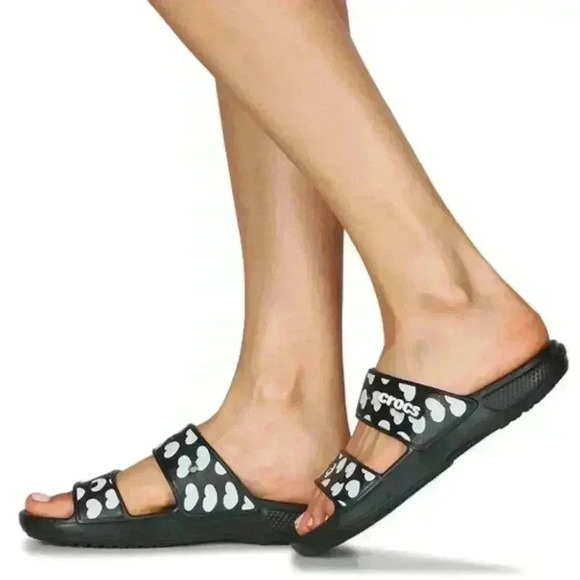 Crocs Heart Print Sandals Men's Size 15 Shoes NEW - Picture 1 of 14